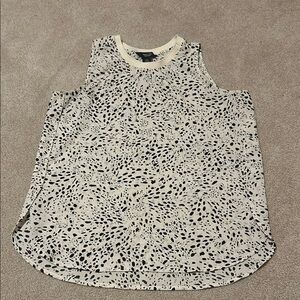 Vera Wang Sleeveless Top